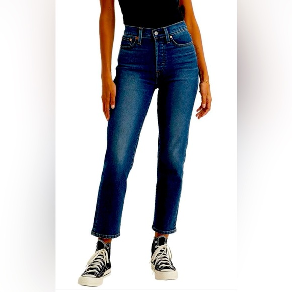 Levi wedgie jeans dark wash size 26 - Picture 1 of 5